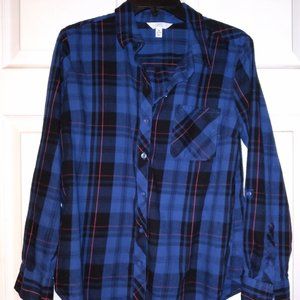 Long Sleeve Blue Plaid Button Down Shirt